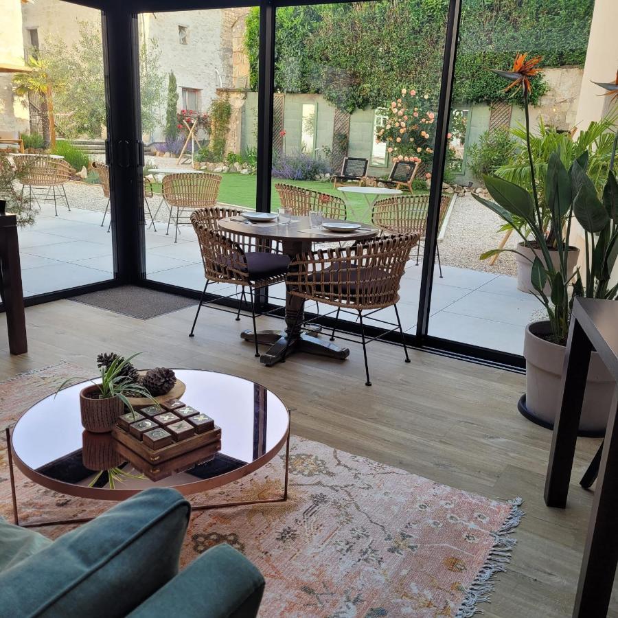 Hotel Rive Sud 希农 外观 照片
