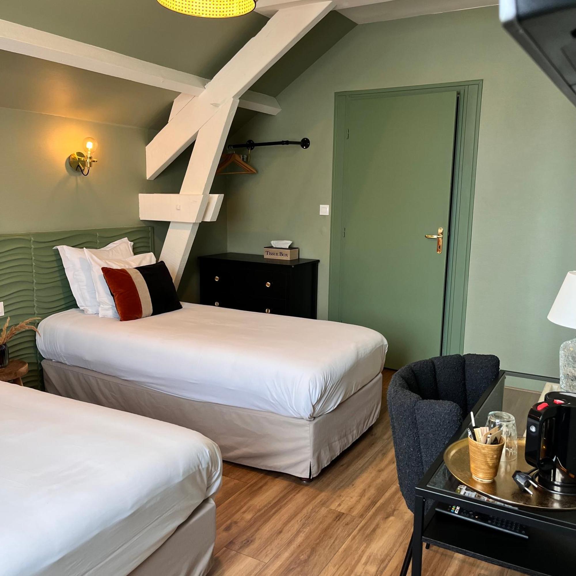 Hotel Rive Sud 希农 外观 照片