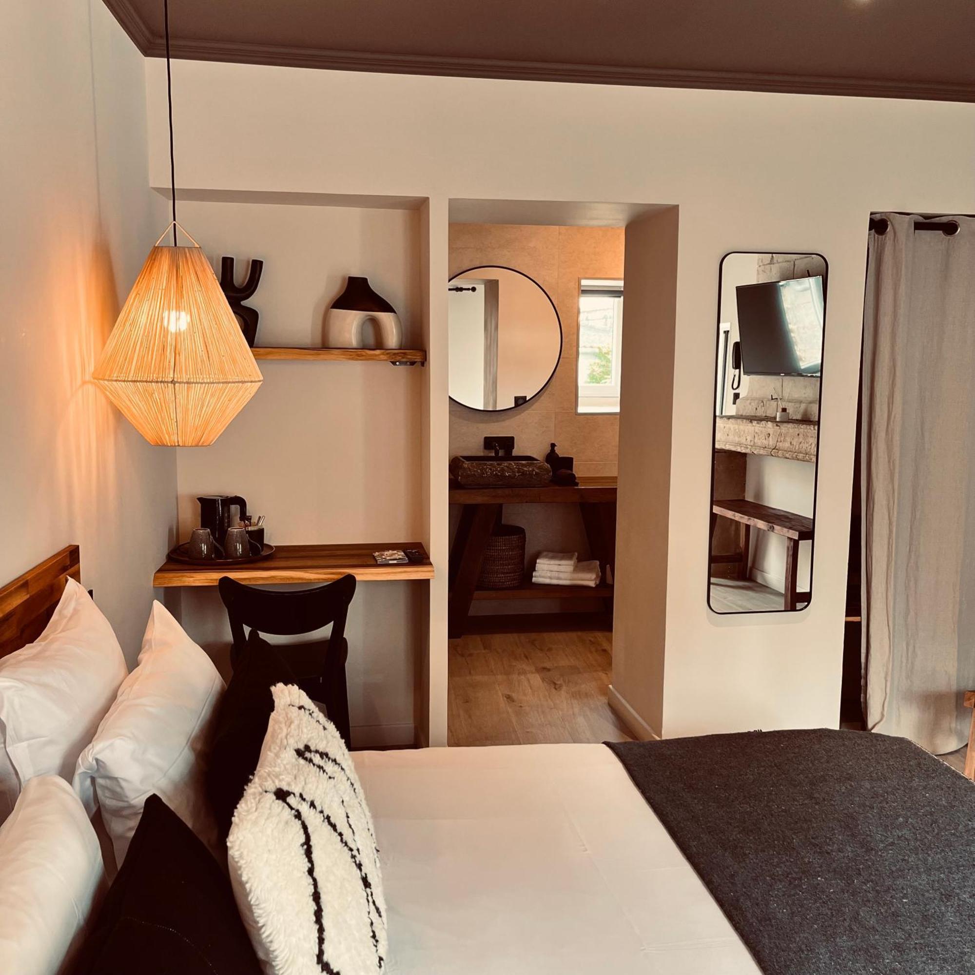 Hotel Rive Sud 希农 外观 照片